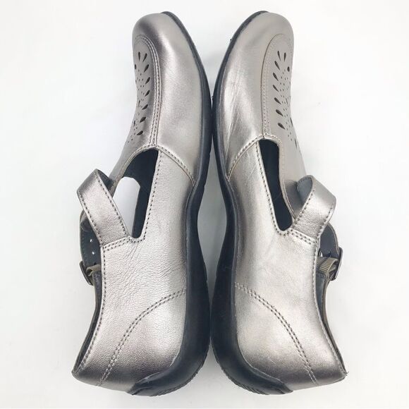 Ros Hommerson CAMEO Metallic Pewter Perforated Fisherman Loafer Sandals - Picture 8 of 16